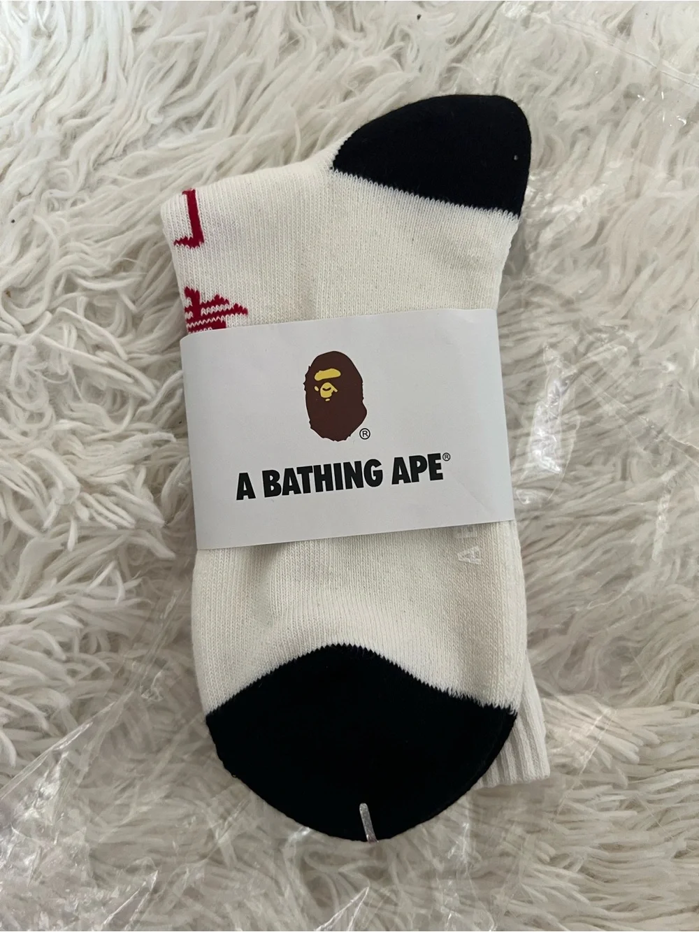 A Bathing Ape White & Red Logo Crew Socks men’s unisex 8-11
